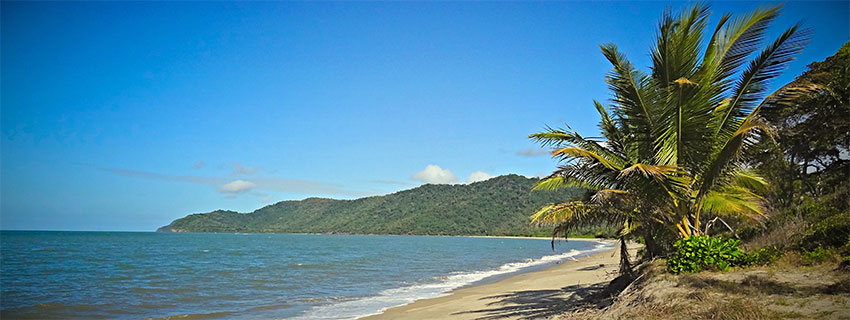 Port Douglas reef cruises to Low Isles with Aquarius